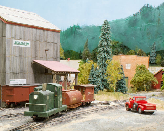 Trackside Model Railroading HO scale